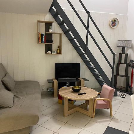 Appartement Cosy - Les Ecureuils Арес Екстериор снимка