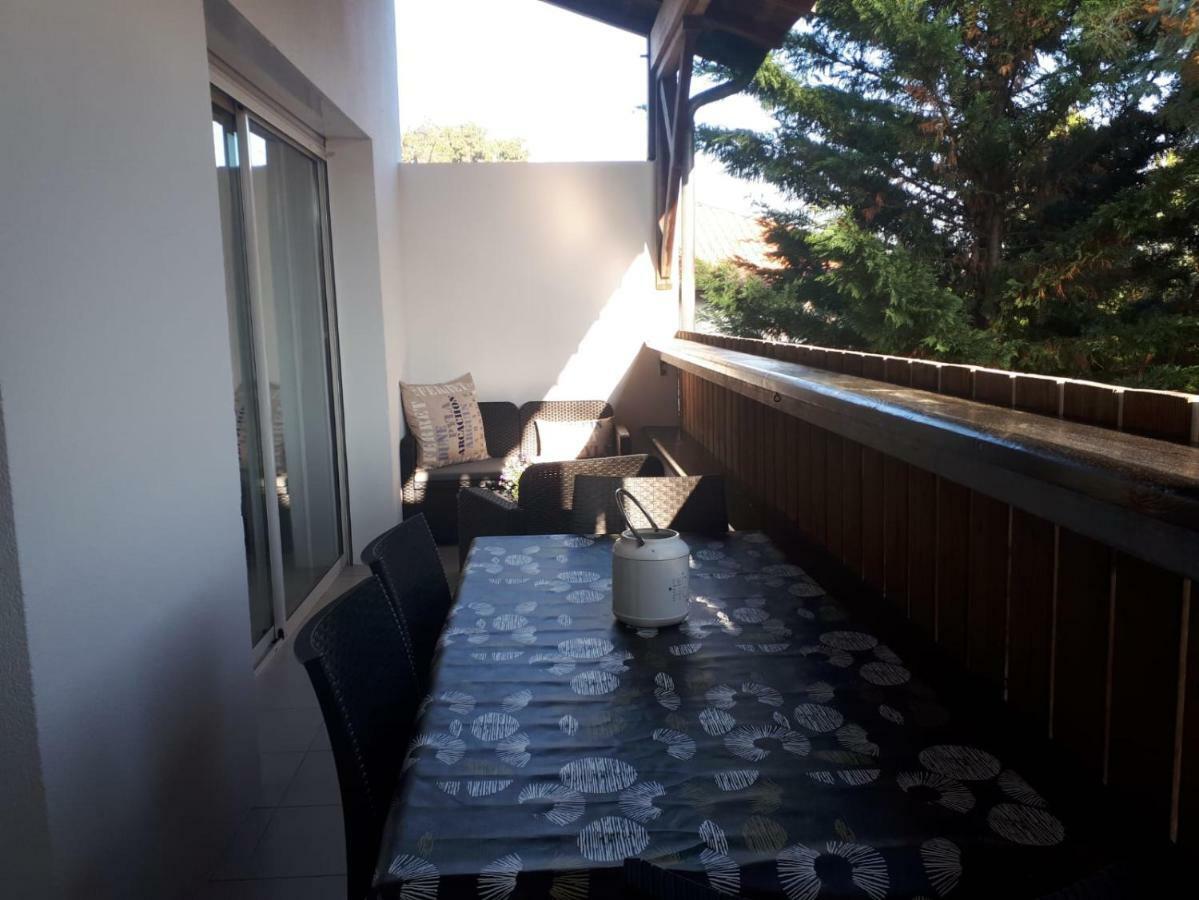 Appartement Cosy - Les Ecureuils Арес Екстериор снимка